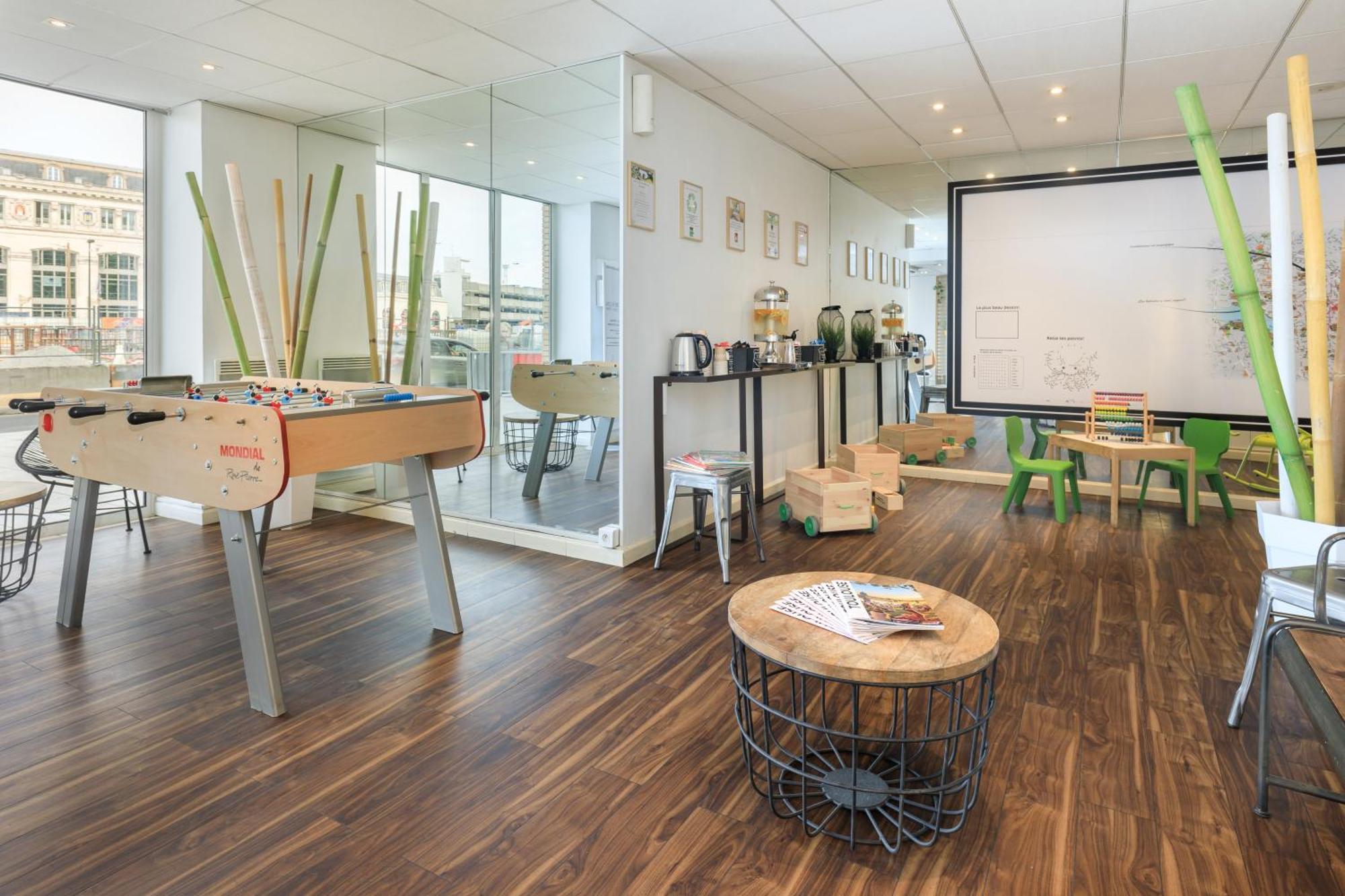 Hotel Matabi Toulouse Gare By Happyculture Bagian luar foto
